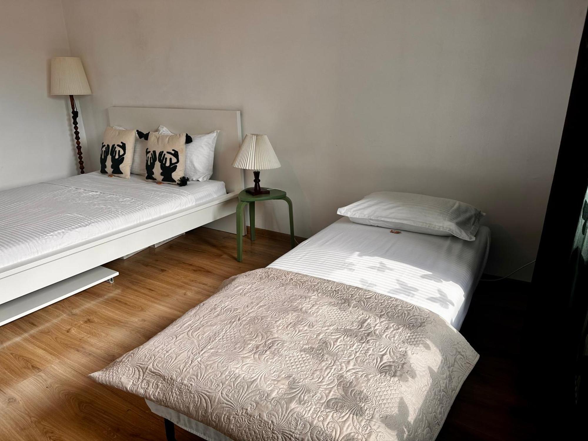 Romantic Charm, Spa, Free Early Check-in Apartment Bukarest